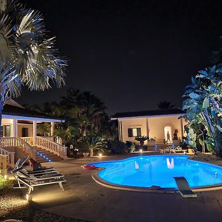 סירקוזה Villa Bismarkia מראה חיצוני תמונה
