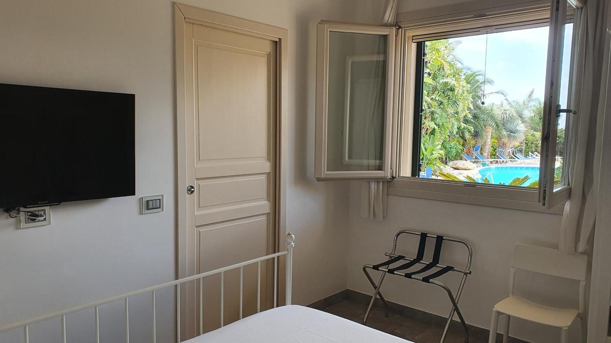 סירקוזה Villa Bismarkia חדר תמונה